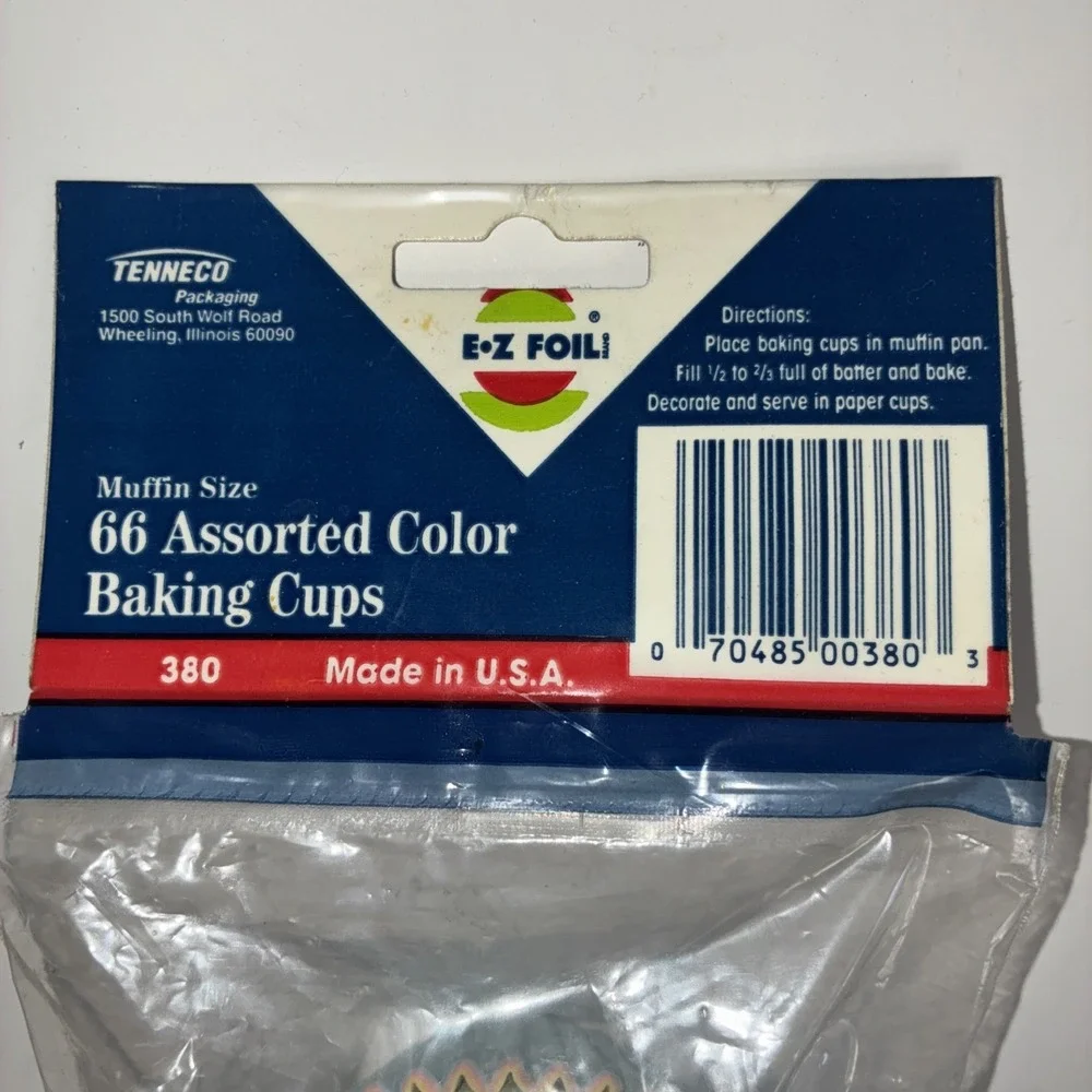 E-Z Foil Baking Cups Paper 66 Count Yellow Pink‎ Blue Made In USA Vintage NEW